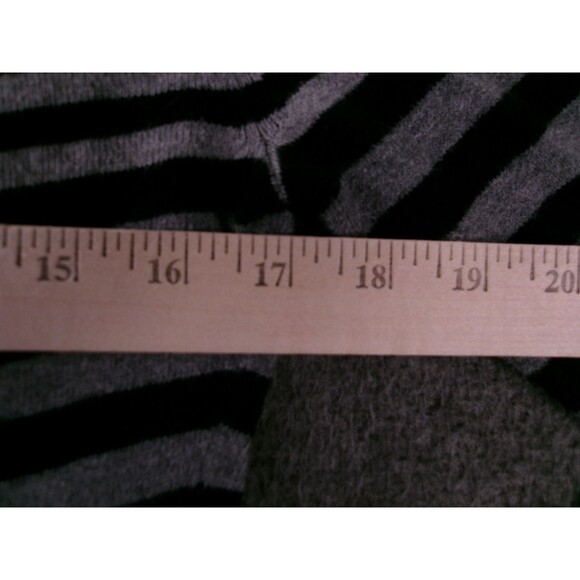 ANA Sweater Women M Petite Black Gray Striped Turtleneck Cashmere Blend Pullover - Picture 3 of 9